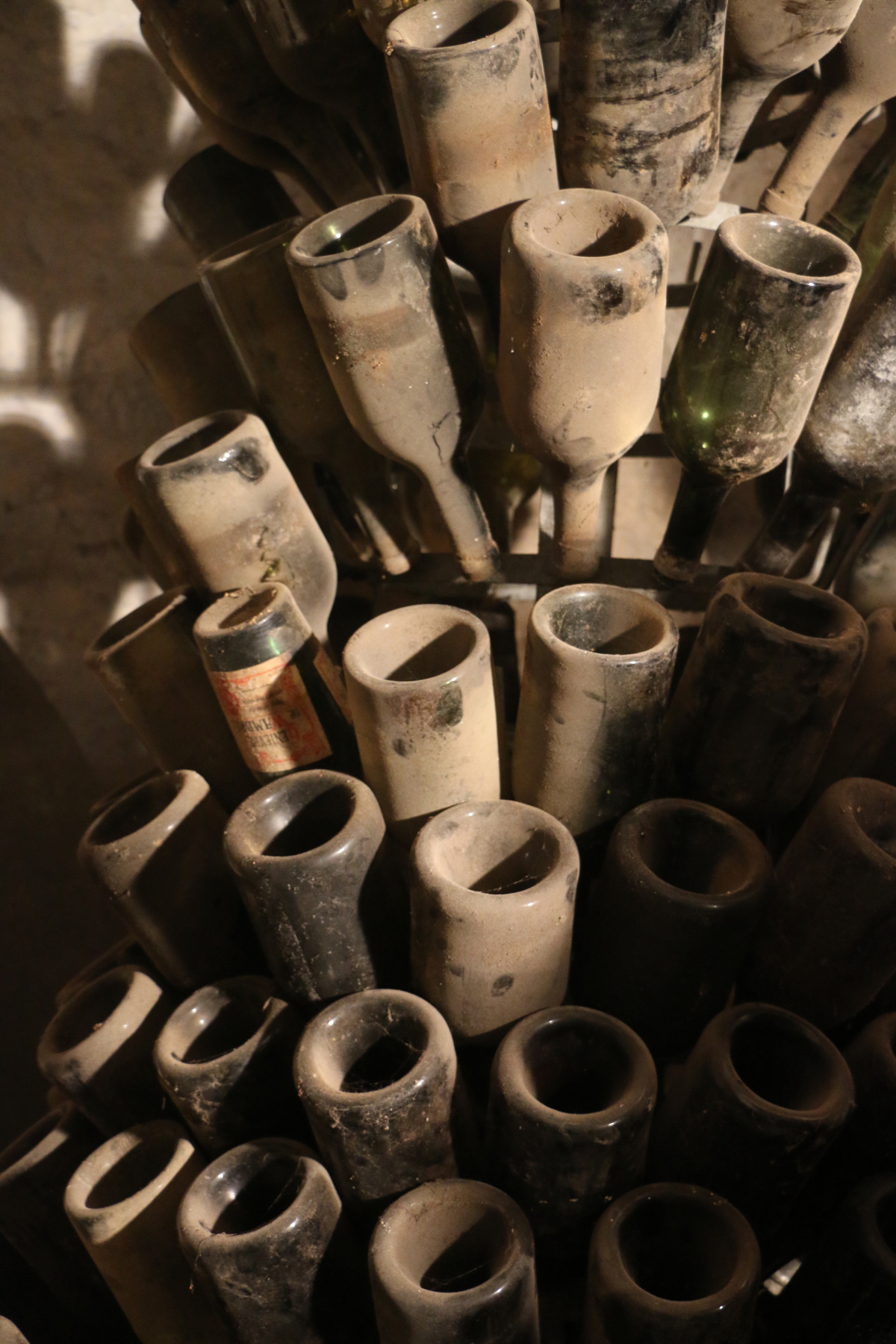 Un lot de bouteilles belges