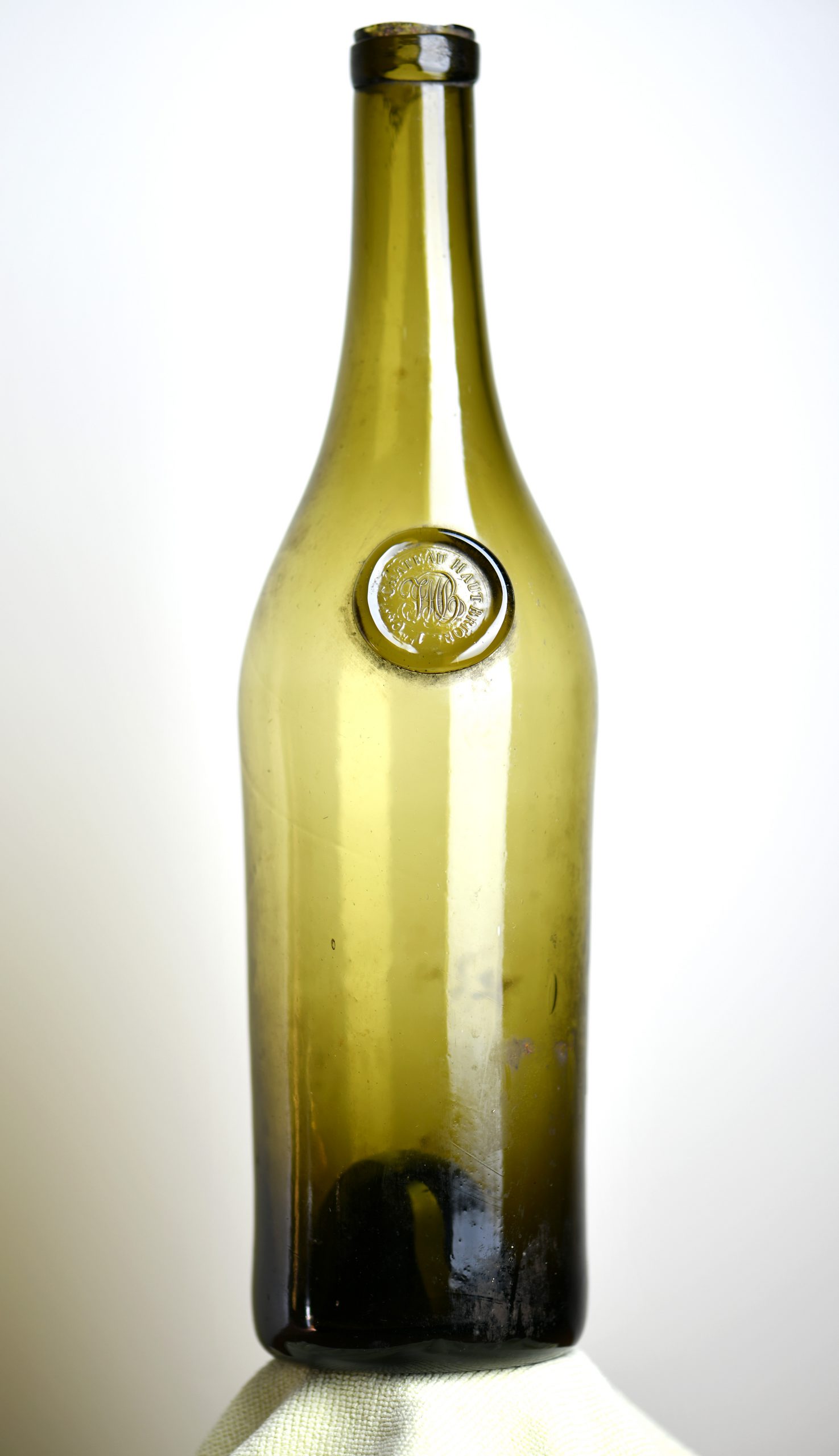 Où il est question d’une prestigieuse bouteille de Haut-Brion datée de 1825 à 1836